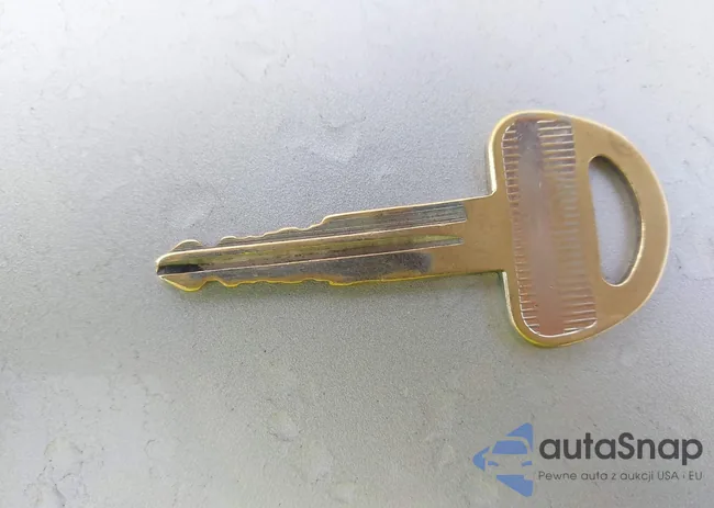 JS3TD02V9N4100755: 43997901