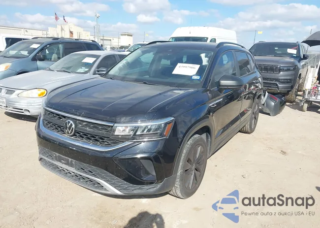 3VVDX7B28NM048324: 43997906