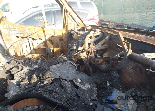 WD3PE7CD8JP643190: 43997930