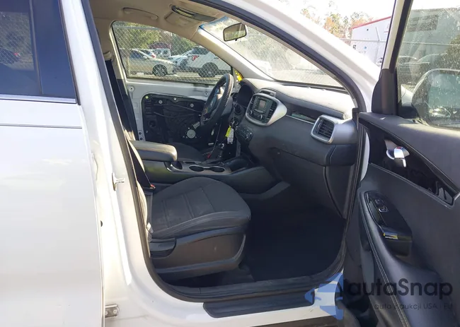 5XYPG4A35HG285231: 43997962