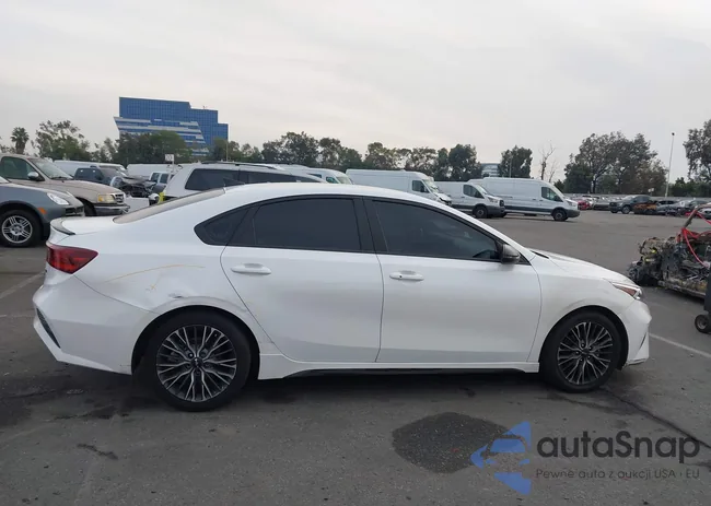 3KPF54AD3NE487214: 43997972