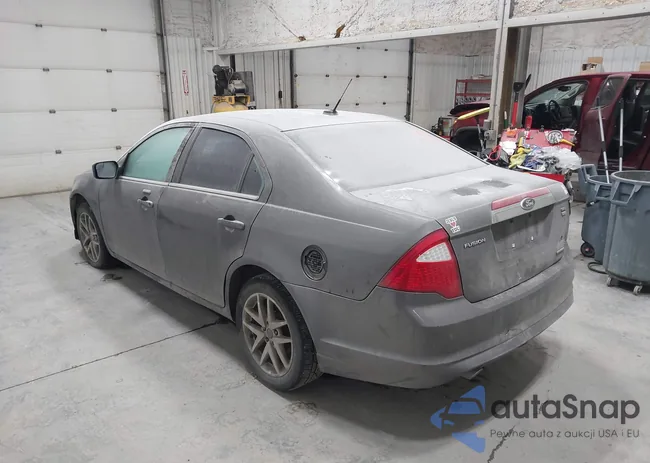 3FAHP0CG1CR352232: 43998099