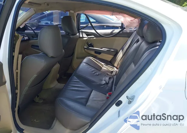 1HGCP2F45AA180393: 43998170