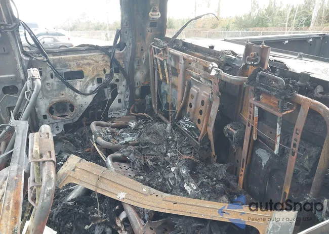 1FTPW14VX8FA16904: 43998176