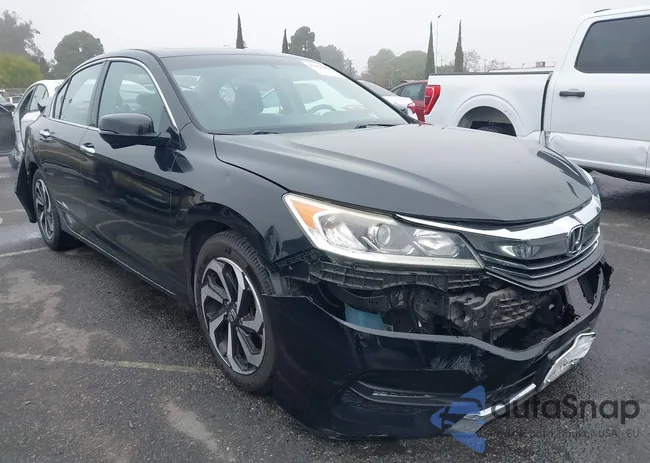 1HGCR3F80HA042757: 43998250