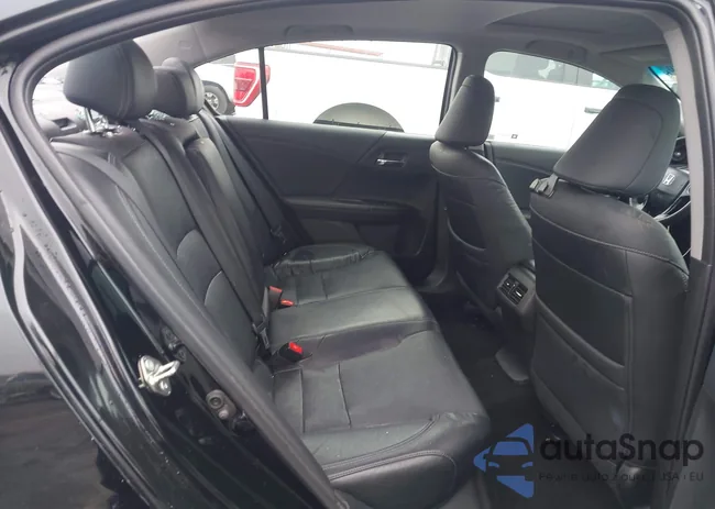 1HGCR3F80HA042757: 43998250