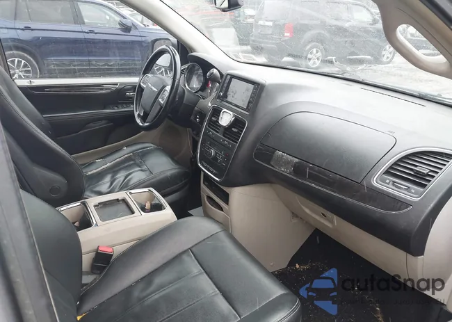 2C4RC1BG0DR821707: 43997286