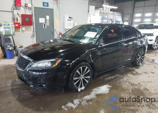 1C3CCBCGXEN172477: 43997336