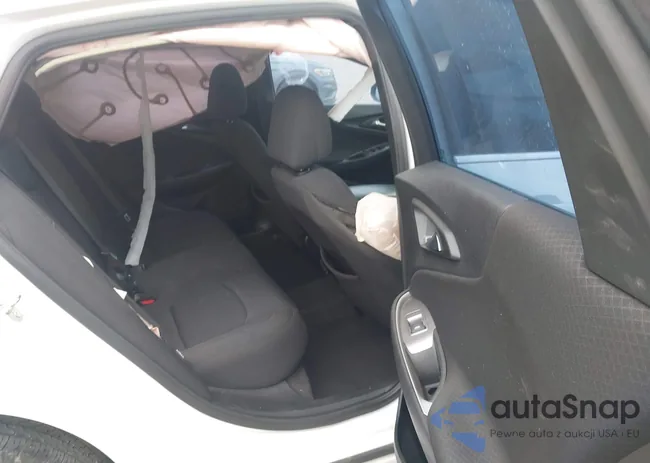 1G1ZC5ST7LF074870: 43997359