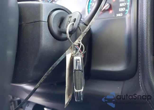 3GTU2PEC2HG446746: 43997372