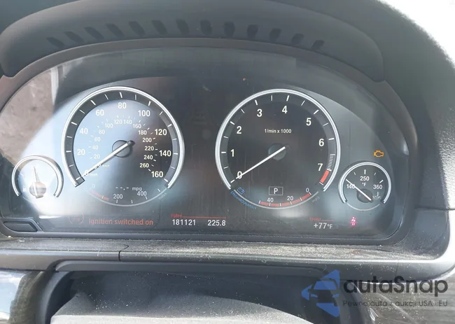 WBAFR7C56DC819872: 43997478