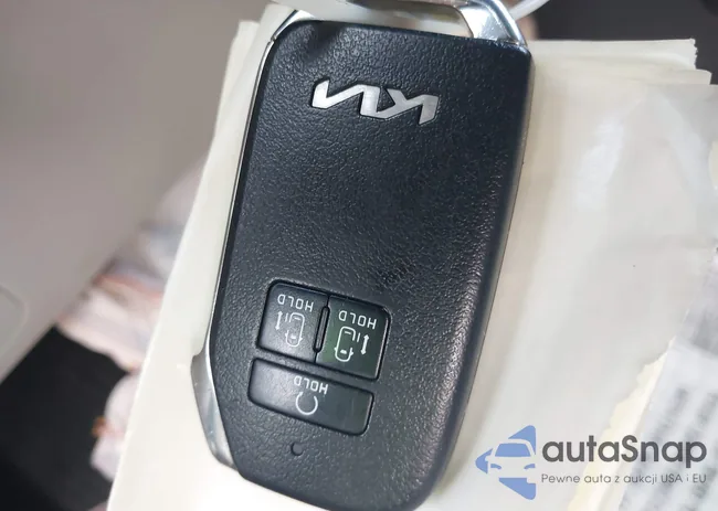 KNDNB4H36R6364536: 43997489