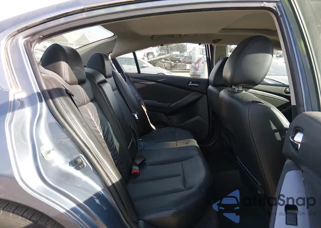 1N4AL2AP3CN494192: 43997532