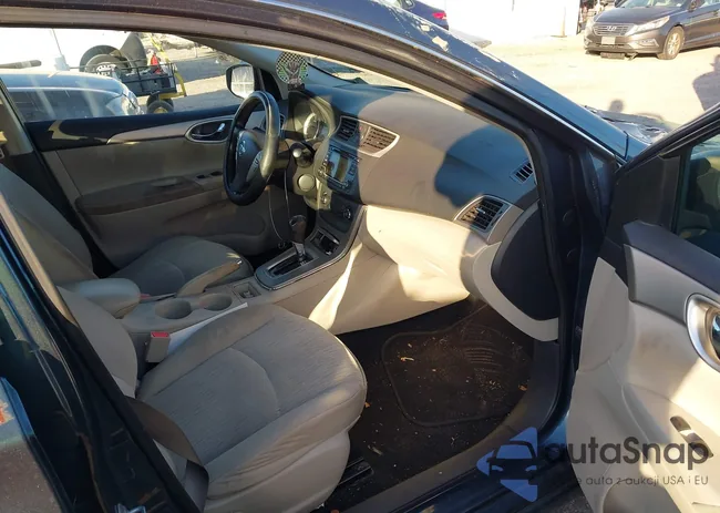 3N1AB7AP6FY229433: 43997565