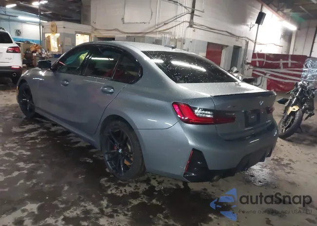 3MW89FF04P8D03086: 43997625