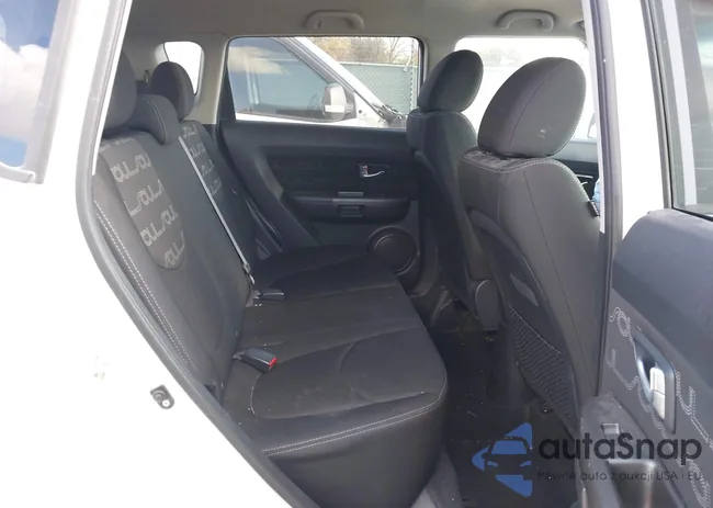 KNDJT2A67D7575235: 43997635