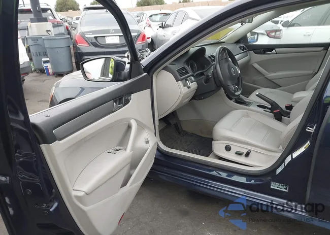 1VWBV7A31FC061499: 43998676