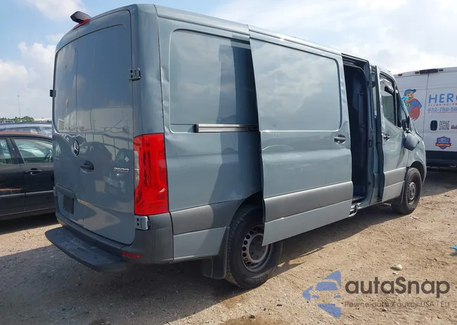 W1Y4KBHYXRT167328: 43998683