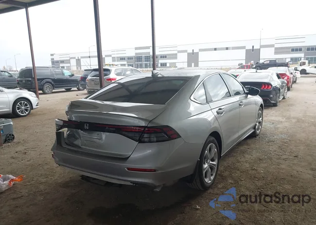 1HGCY1F23RA008042: 43998786