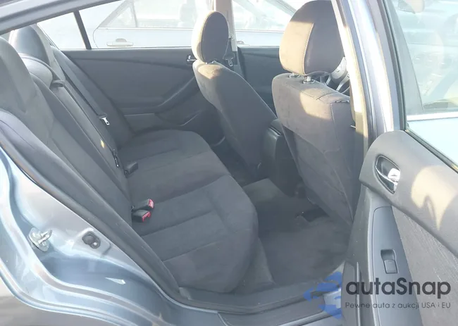 1N4AL2AP5CC241645: 43998822