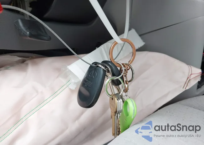 5TDKZ3DC9LS070456: 43998907