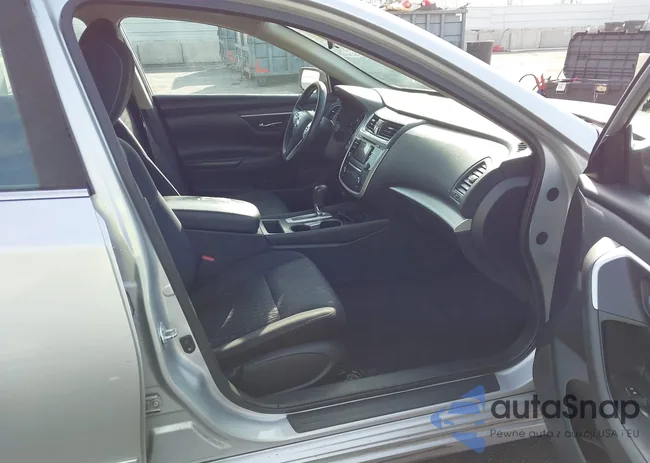 1N4AL3AP1GN371597: 43998936