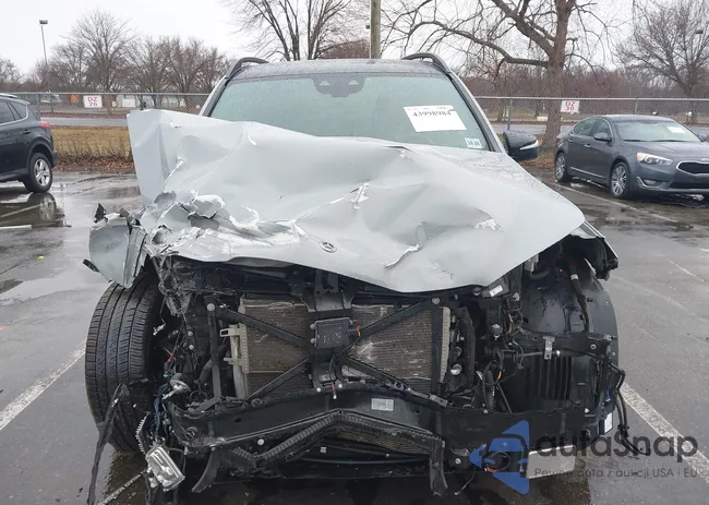 4JGFF5KEXRB081570: 43998984