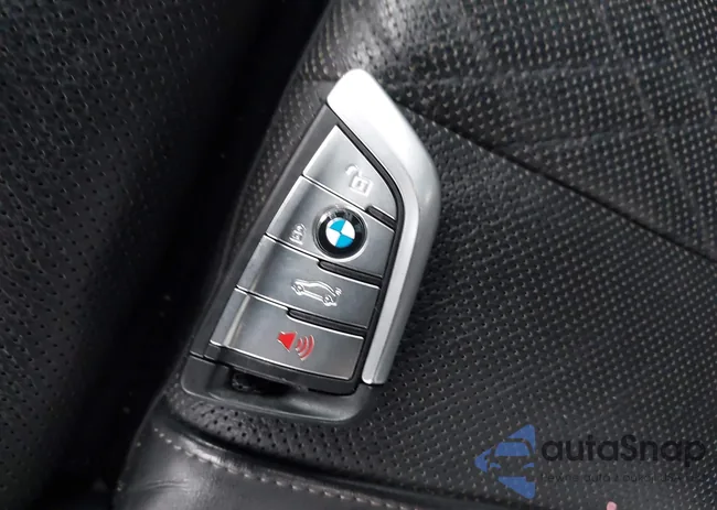 WBAJB9C51KB287542: 43998995