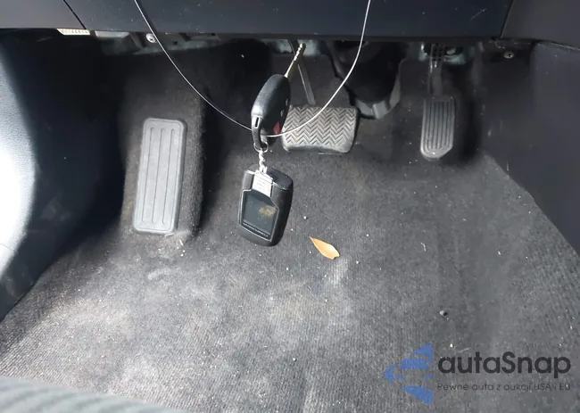 JTMZFREV2ED034715: 43999132