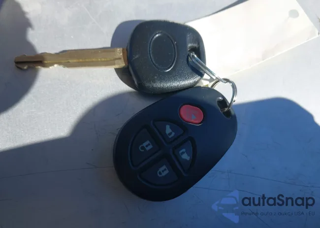 5TDKK3DC3DS404647: 43999149