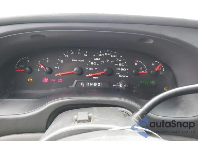 1FDSS31L28DA71925: 43999194