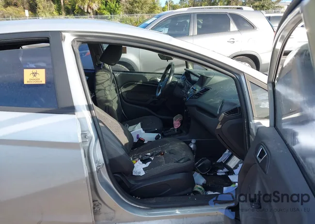 3FADP4EJ4FM140859: 43998292