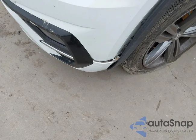 1V2YR2CA4KC561519: 43998301