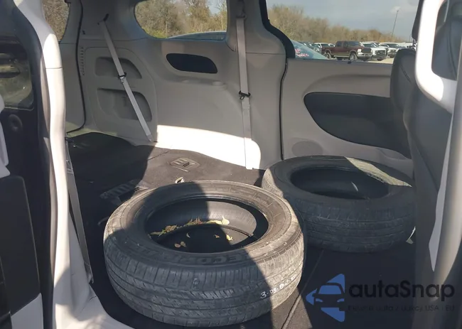 2C4RC1BG3RR136169: 43998327