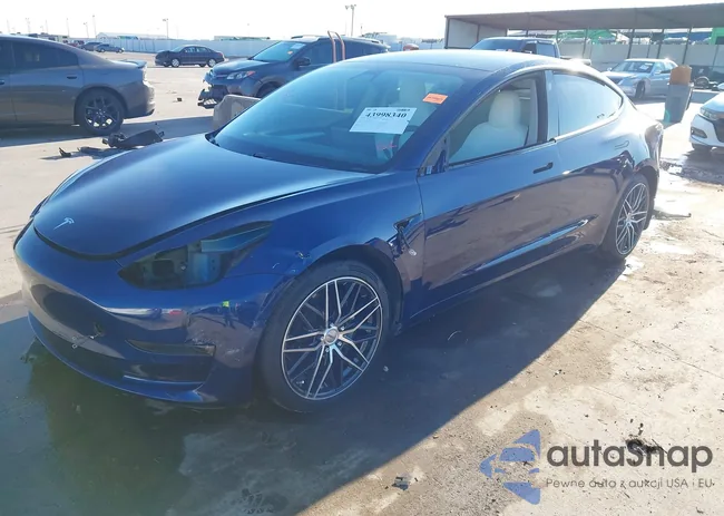 5YJ3E1EB0MF975426: 43998340