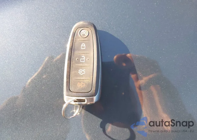 1FMCU9HD4KUC17958: 43998348