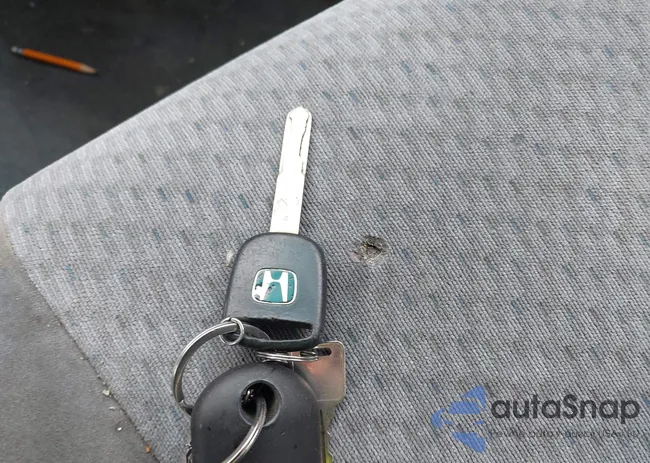 2HGES16374H611413: 43998356