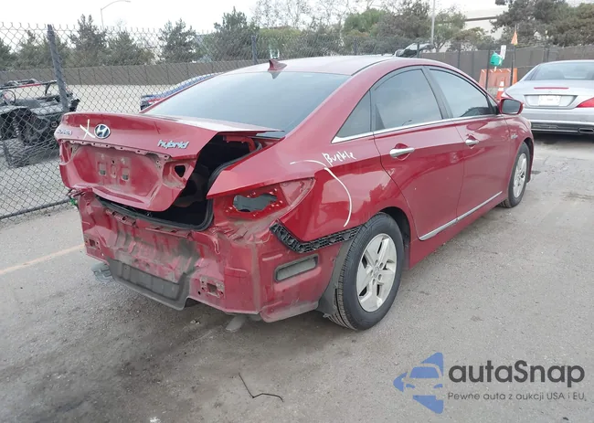 KMHEC4A40BA011286: 43998366