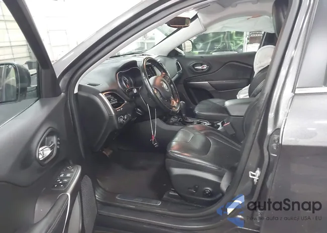 1C4PJMDX8LD615693: 43998368