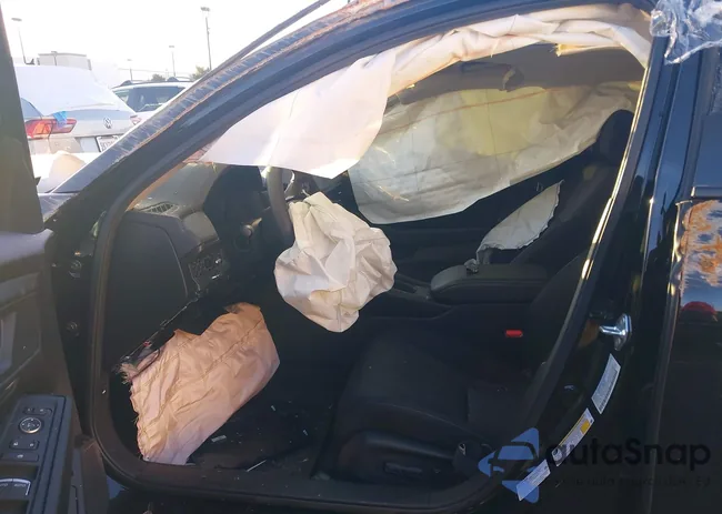 1HGCY1F38RA031440: 43998383