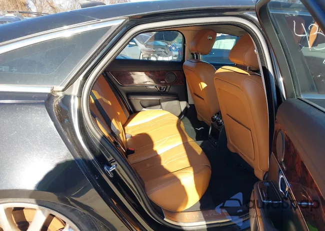 SAJWJ1CD3G8V94012: 43998411