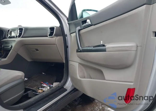 KNDPMCAC0H7288831: 43998485