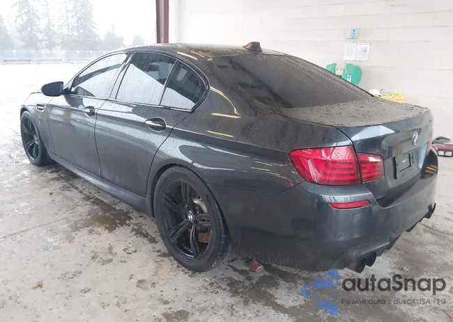 WBSFV9C51DD096381: 43998523