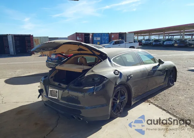 WP0AB2A71AL063078: 43998529