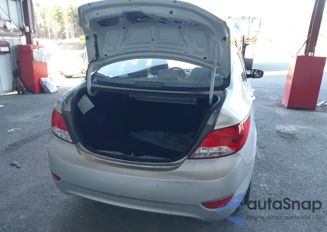 KMHCT4AE3EU675116: 43998565