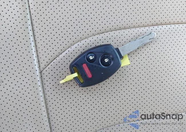 5J6RE48758L036983: 43998633