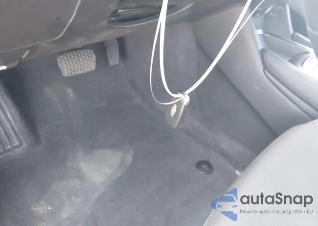 1G1ZD5ST5JF221925: 43998648