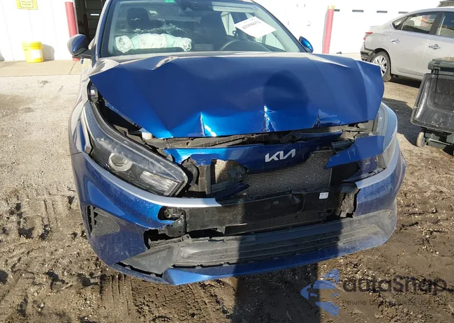 3KPF24AD2NE449093: 43998652