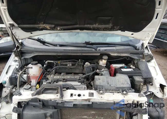 KL8CD6S90FC761305: 43999709