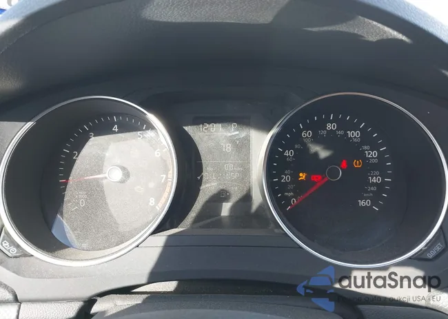 3VW2K7AJ8FM348411: 43999839